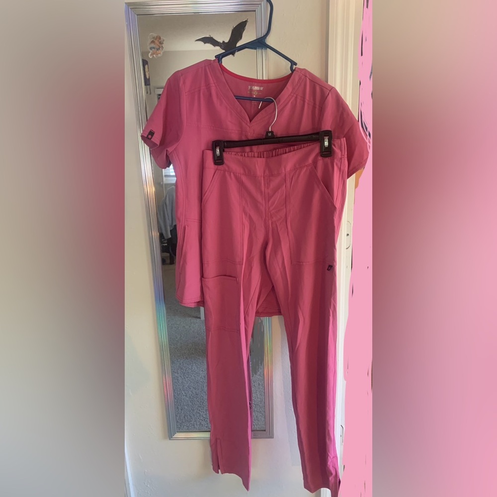 Pink ScrubStar Scrubs - Valentines Day Special Edition - Top XS & Bottoms XS